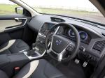 Volvo XC60 R-Design 2009 года (UK)